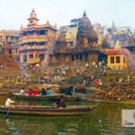 Know the truth of your life in the Manikarnika Ghat